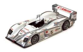 Audi  - 2003 white/silver - 1:43 - IXO Models - lmm049 - ixlmm049 | Toms Modelautos