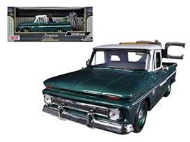 Chevrolet  - 1966 green - 1:24 - Motor Max - 75344gn - mmax75344gn | Toms Modelautos