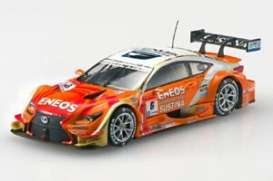 Lexus  - 2015 orange/white - 1:43 - Ebbro - 45267 - ebb45267 | Toms Modelautos