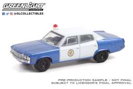 AMC  - Matador 1972 blue/white - 1:64 - GreenLight - 30219 - gl30219 | Toms Modelautos