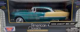 Chevrolet  - Bel Air 1955 green/creme - 1:24 - Motor Max - 73229 - mmax73229gn | Toms Modelautos