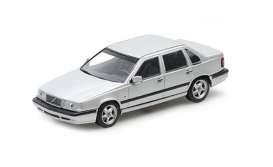 Volvo  - 850 saloon 1994 silver - 1:87 - Minichamps - 870171101 - mc870171101 | Toms Modelautos