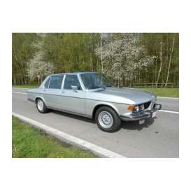 BMW  - 2500 (E3) 1968 silver - 1:43 - Minichamps - 410029201 - mc410029201 | Toms Modelautos