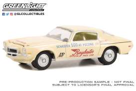 Chevrolet  - Camaro 1971 creme-beige - 1:64 - GreenLight - 30397 - gl30397 | Toms Modelautos