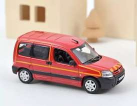 Citroen  - Berlingo 2004 red - 1:43 - Norev - 155721 - nor155721 | Toms Modelautos