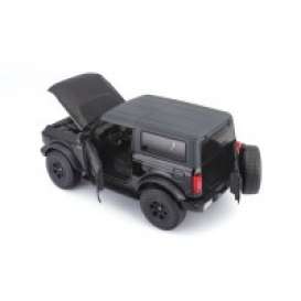 Ford  - Bronco Wildtrak 2021 black - 1:18 - Maisto - 31456z - mai31456Z | Toms Modelautos