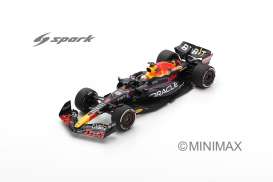 Red Bull Racing  Oracle - RB18 2022 blue/red/yellow - 1:18 - Spark - 18S776 - spa18S776 | Toms Modelautos