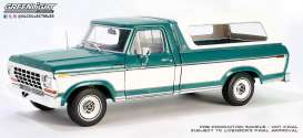 Ford  - F-100 1979 green/white - 1:18 - GreenLight - 13681 - gl13681 | Toms Modelautos