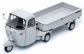 Vespa  - Pantero grey - 1:18 - Schuco - 00569 - schuco00569 | Toms Modelautos