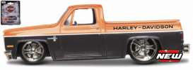 Chevrolet  - 1500  1987 black/orange - 1:64 - Maisto - 15380-05152 - mai15380-05152 | Toms Modelautos
