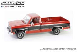 Chevrolet  - K10 1984 red/black - 1:18 - GreenLight - 13686 - gl13686 | Toms Modelautos