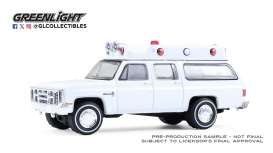 Chevrolet  - Suburan 1983 white - 1:64 - GreenLight - 30508 - gl30508 | Toms Modelautos