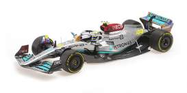 Mercedes Benz Petronas - W13 E Performance 2022  - 1:18 - Minichamps - 110220544 - mc110220544 | Toms Modelautos