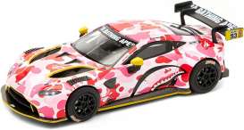 Aston Martin  - Bape pink - 1:64 - Pop Race Limited - PR64-AMBA-21PK - PR64-AMBA-21PK | Tom's Modelauto's