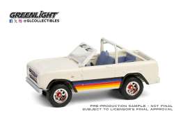 Ford  - Bronco Luxe-GT 1966 white - 1:64 - GreenLight - 30512 - gl30512 | Toms Modelautos