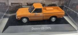 Datsun  - 620 pick-up 1975 orange - 1:43 - Magazine Models - magMex620 | Toms Modelautos