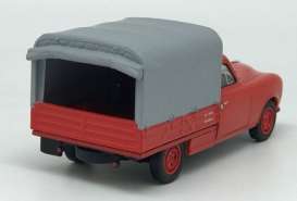 Peugeot  - 403 red/grey - 1:43 - Magazine Models - ODeon117 - MagODeon117 | Toms Modelautos