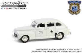 Ford  - Fordor Super Deluxe 1946  - 1:64 - GreenLight - 61050C - gl61050C | Toms Modelautos