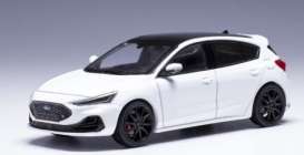 Ford  - Focus St 2022 white - 1:43 - IXO Models - MOC334 - ixMOC334 | Toms Modelautos