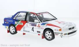 Mitsubishi  - Galant VR-4 1990 white/blue/red - 1:18 - IXO Models - RMC192B - ixRMC192B | Toms Modelautos