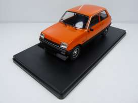 Renault  - 5 orange - 1:24 - Magazine Models - MVQ10 - mag24MVQ10 | Toms Modelautos