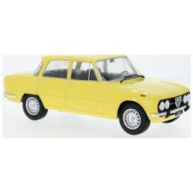 Alfa Romeo  - Giulia 1974 yellow - 1:18 - MCG - 18334 - MCG18334 | Tom's Modelauto's