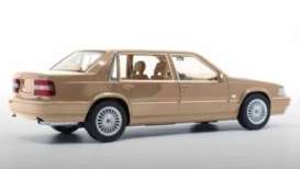 Volvo  - S90 Royal 1998 champagne - 1:18 - DNA - DNA000152 - DNA000152 | Toms Modelautos