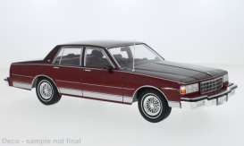 Chevrolet  - Caprice  1987 metallic red/metallic dark red - 1:18 - MCG - 18361 - MCG18361 | Toms Modelautos