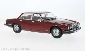 Jaguar  - XJ Series III 1979 red - 1:18 - MCG - 18176 - MCG18176 | Toms Modelautos