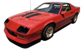 Chevrolet  - Camaro Iroc 1985 red - 1:18 - SunStar - 1946 - sun1946 | Toms Modelautos