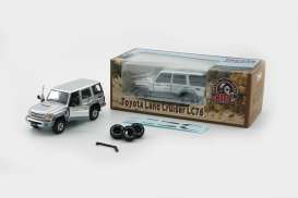 Toyota  - Land Cruiser  silver - 1:64 - BM Creations - 64B0348 - BM64B0348 | Toms Modelautos