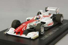   - M40T 2014 white/red - 1:43 - Ebbro - 45131 - ebb45131 | Toms Modelautos