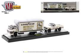 Ford  - C950 box Truck + F250 4x4 white - 1:64 - M2 Machines - 36000-77-Ford - m2-36000-77-Ford | Toms Modelautos