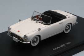 Honda  - S500 1963 white - 1:43 - Ebbro - 45466 - ebb45466 | Toms Modelautos