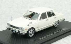 Nissan  - Skyline GT GC10 white - 1:43 - Ebbro - 43936 - ebb43936 | Toms Modelautos