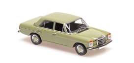 Mercedes Benz  - 200/8 1968 green - 1:43 - Maxichamps - 940034007 - mc940034007 | Toms Modelautos