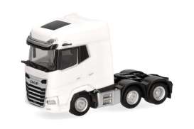 Daf  - XG+ 3a (6x2) white - 1:87 - Herpa - 318990 - herpa318990 | Toms Modelautos