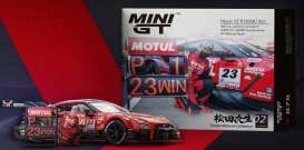 Nissan  - GT-R (R35) 2021 red/black - 1:64 - Mini GT - 00875-L - MGT00875lhd | Toms Modelautos