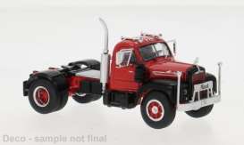 Mack  - B 61 1953 red/black - 1:64 - IXO Models - 64TR012 - ix64TR012 | Toms Modelautos