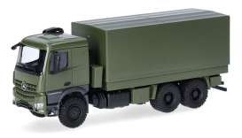 Mercedes Benz  - Acros 6x6 green - 1:87 - Herpa - H747165 - herpa747165 | Toms Modelautos