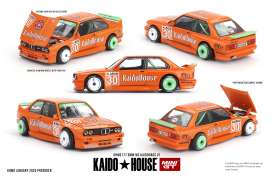 BMW  - M3 1989 orange - 1:64 - Mini GT - KHMG177 - MGTKHMG177 | Toms Modelautos