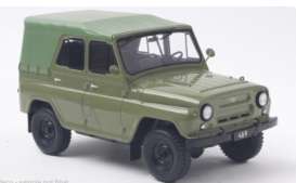 UAZ  - 469 1975 green - 1:24 - Whitebox - 124263 - WB124263 | Toms Modelautos