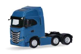 Iveco  - S-Way 6x2 blue - 1:87 - Herpa - H317122-003 - herpa317122-003 | Toms Modelautos