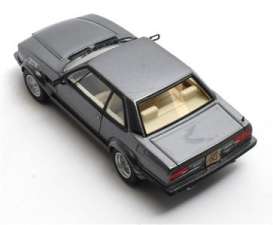 De Tomaso  - 1988 grey metallic - 1:43 - Matrix - 40404-032 - MX40404-032 | Toms Modelautos