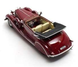 Mercedes Benz  - 770K W150 Cabriolet B 1939 maroon - 1:43 - Matrix - 41302-231 - MX41302-231 | Toms Modelautos