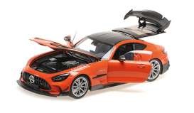 Mercedes Benz AMG - GT Black Series 2021 orange - 1:18 - Minichamps - 110032024 - mc110032024 | Toms Modelautos