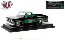 GMC  - Sierra Grande 15 1976 green/black - 1:24 - M2 Machines - 40300-127A - M2-40300-127A | Toms Modelautos