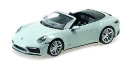 Porsche  - 911 Carrera 4 GTS Cabriolet 2020 grey - 1:18 - Minichamps - 155063034 - mc155063034 | Toms Modelautos