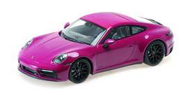 Porsche  - 911 Carrera 4 GTS 2020 rubystar - 1:18 - Minichamps - 155063102 - mc155063102 | Toms Modelautos