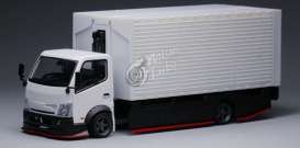   - Wing Truck white - 1:64 - Microturbo - MT6404B3 - MT6404B3 | Toms Modelautos